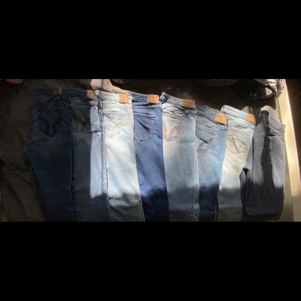 Hollister jeans in great condition
